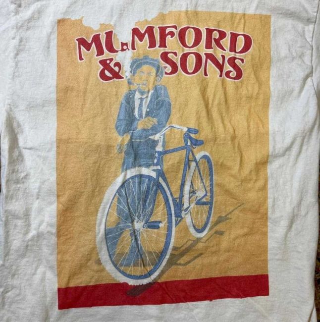 Dive into the World of Mumford And Sons Official Merchandise: Trends and Must-Haves