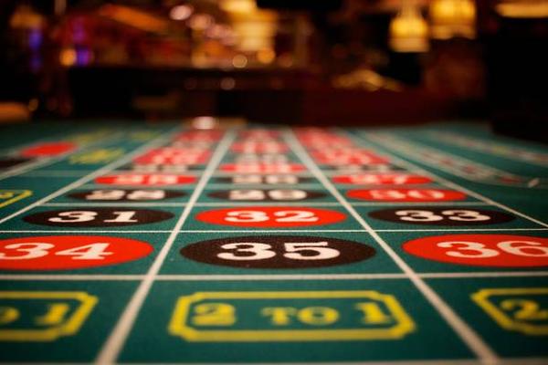 Cambodian Poker Websites and Customer Service Standards