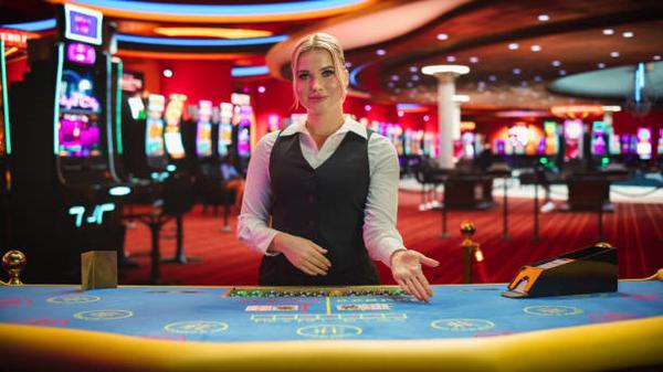 How to Explore chơi casino trực tuyến trên điện thoại Platforms